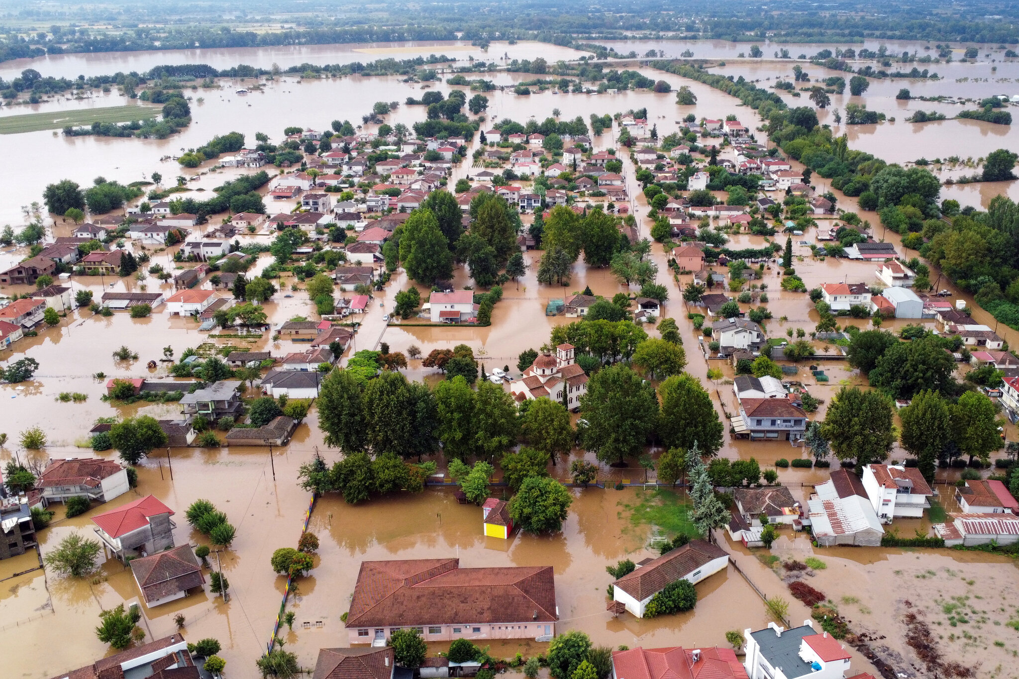 07greece-floods-01-bmvk-superJumbo-1